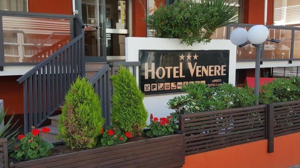 Hotel Venere Римини Экстерьер фото